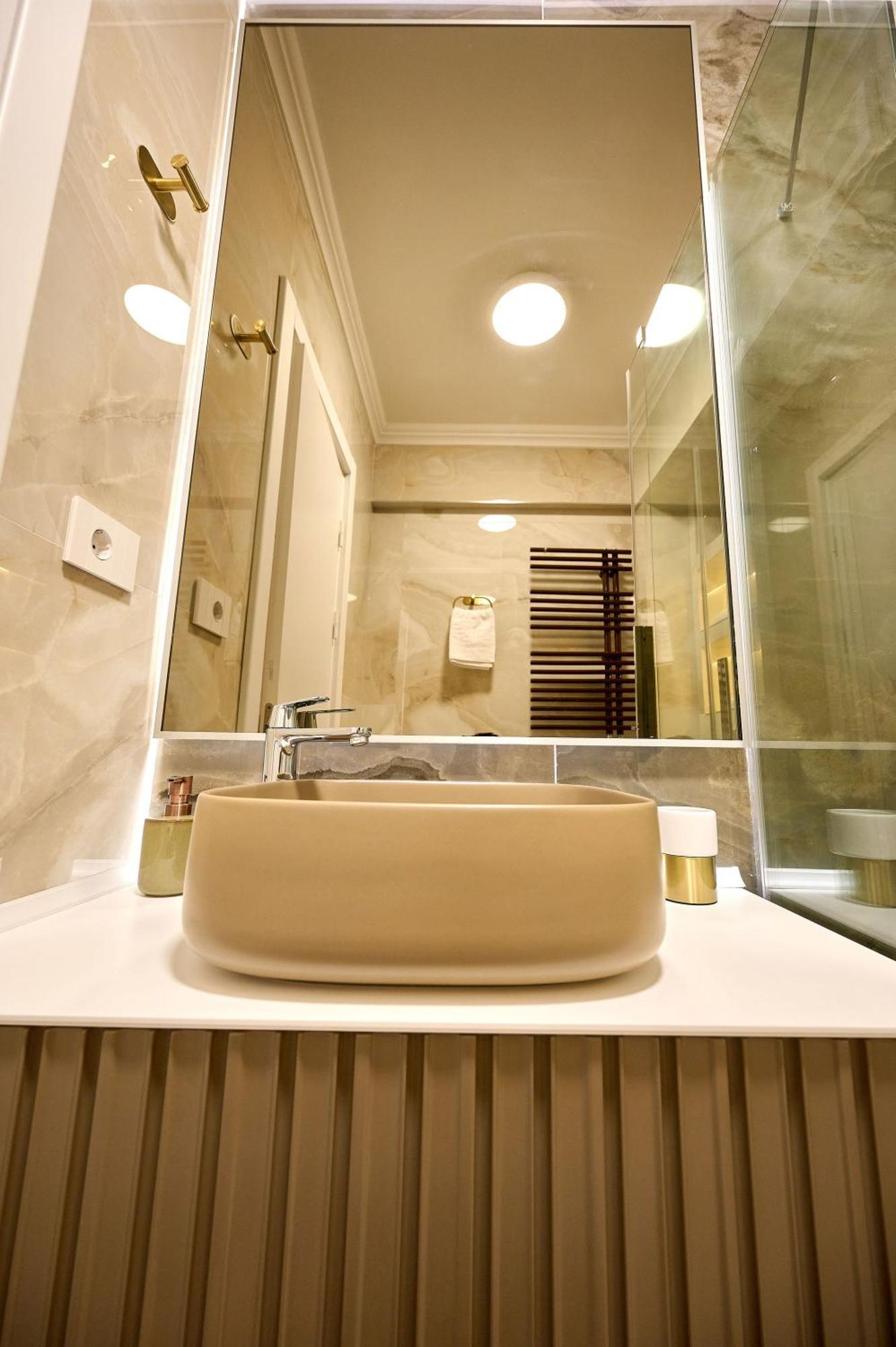 Beach Bliss Apartment In Infinity Beach Resort Parking Mamaia Exterior foto